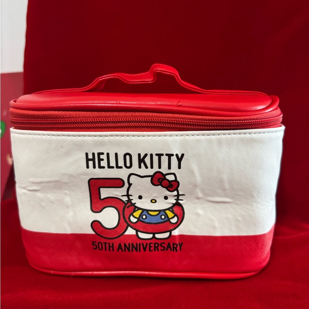 🌸NEW🌸 Hello Kitty 50th Anniversary Red and White Tote